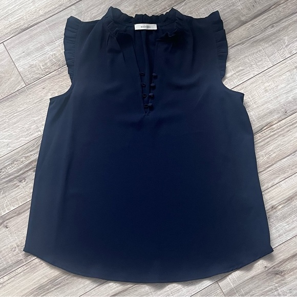 Navy Blue Sleeveless Blouse - Picture 1 of 4
